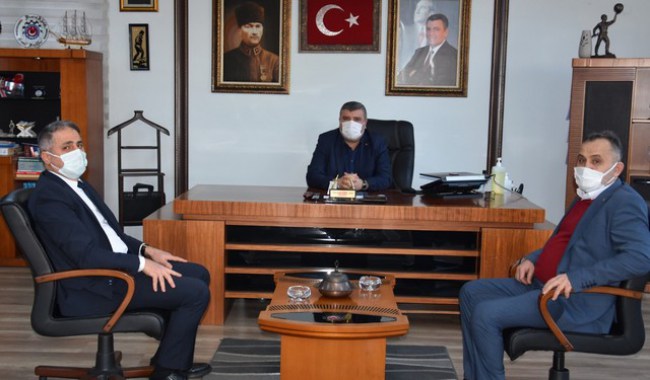 AK Parti’den Türk Metal’e ‘hayırlı olsun’ ziyareti