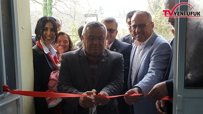 Meral Akşener'in öğretmenlik yaptığı ilk okul kütüphane oldu..