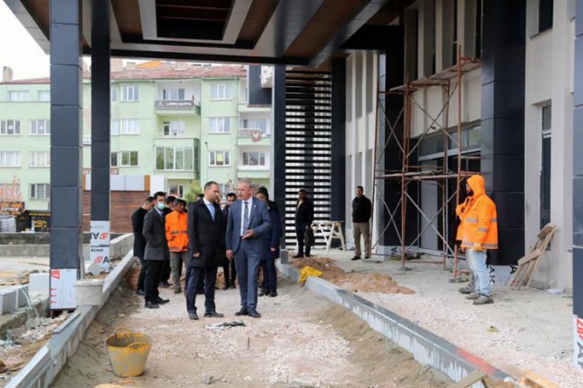 Niğde Belediyesi hizmet binasında sona gelindi