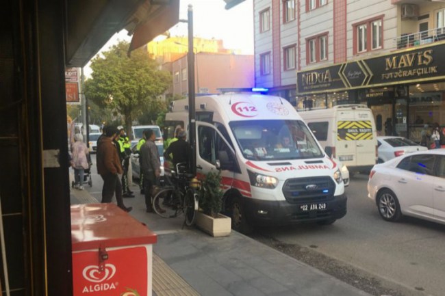 Adıyaman'da motosikletle genç kadına çarpıp, kaçtı