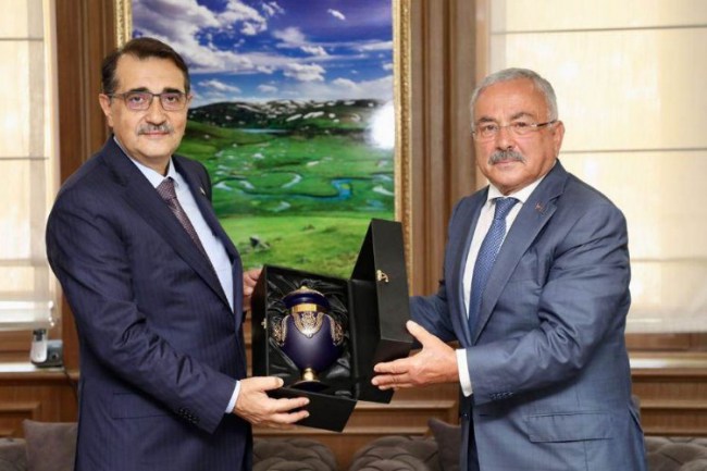 Dönmez Ordu'ya müjdelerle geldi