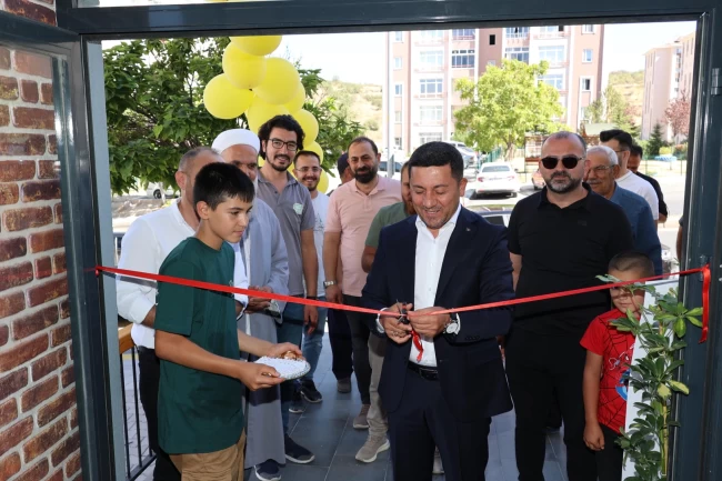 Başkan Arı Bekdik Mahallesi'nde