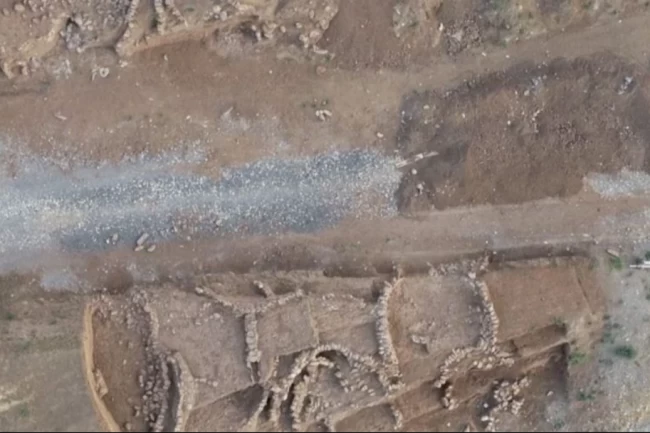 Mardin'de 12 bin yıllık mezar alanı bulundu
