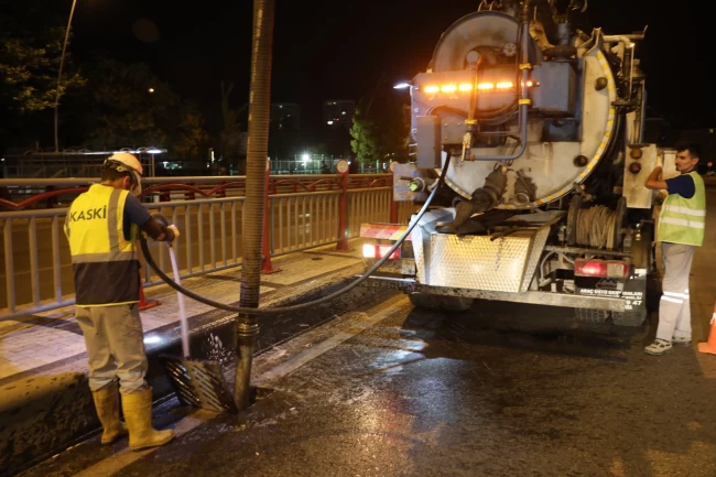 KASKİ'den gece çalışması
