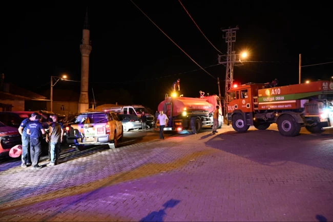 Manisa Büyükşehir tüm birimleriyle yangın bölgesinde