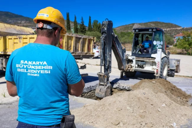 Pamukova'da iki mahalle daha güçlü altyapı ile buluştu