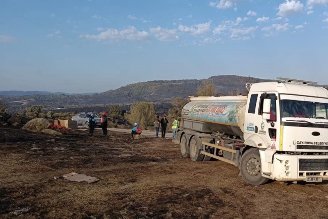 Çayırova Belediyesi'nden yangınla mücadeleye destek