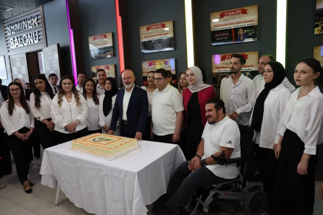 Başkan Çolakbayrakdar: "3. nesil yazılım ve yapay zeka ile hızlı çözüm üre