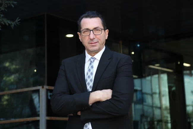 Genç yaşta e-sigaranın esiri olmayın!