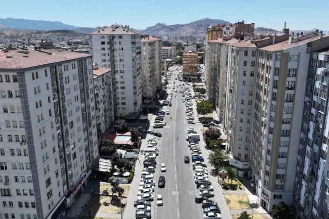 Çolakbayrakdar: "Daha yeşil bir dokunuşla, Kayseri'mize nefes aldırıyoruz"