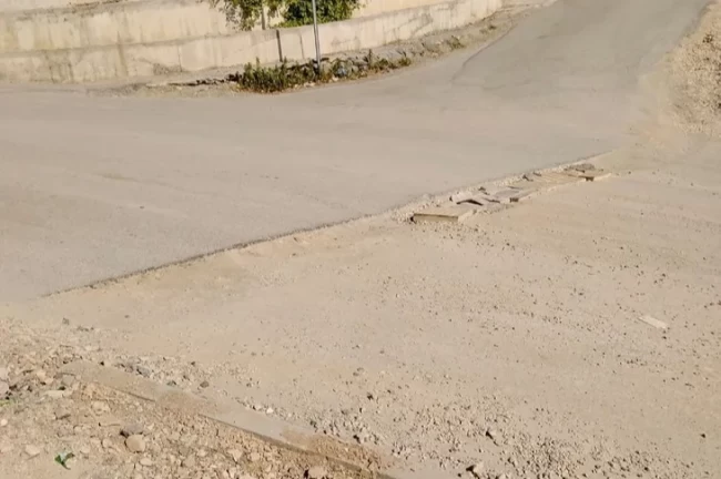 Bursa Güzelyalı'da altyapı için kazılan yollar kapanmak bilmiyor