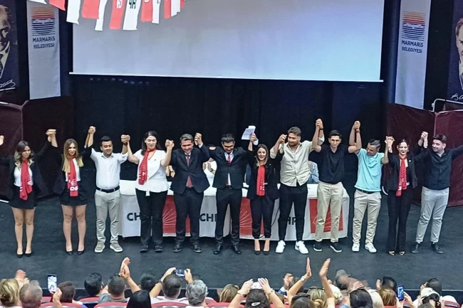 CHP Marmaris'te "hukukçu başkan" gelenek oldu