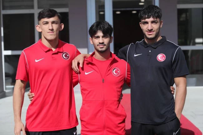 Sakarya Büyükşehir'in yıldızları İspanya'da gururlandıracak