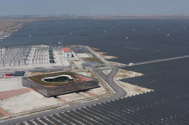 Kalyon Karapınar GES'te Robsys robotları devrede