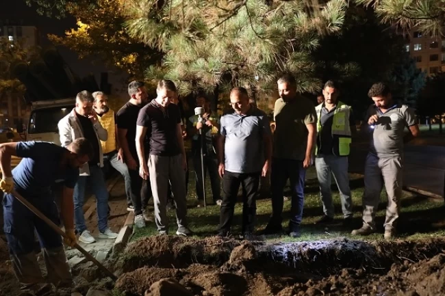 Kayseri Büyükşehir ve KASKİ'den kentin ulaşım konforu için gece yarısı mesaisi