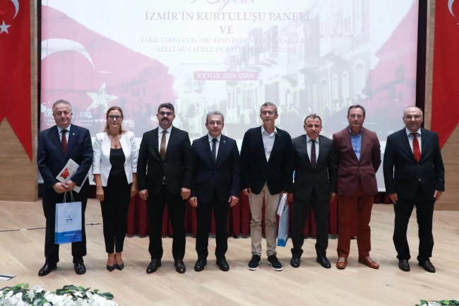 DEÜ'den 9 eylül'e özel kurtuluş paneli