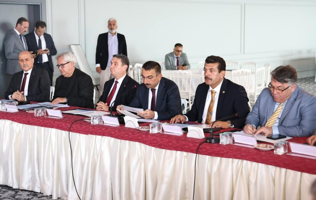 Adil dönüşüm paydaş toplantısı başladı.