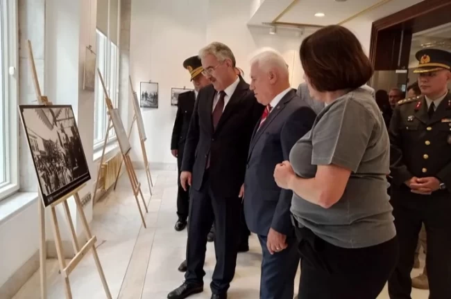 Bursa'nın kurtuluşunun 102'nci yıl dönümüne özel sergi