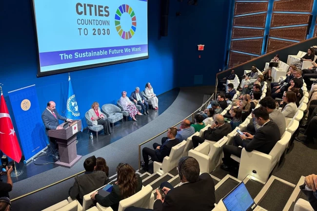 UCLG Başkanı Altay, New York Türkevi'nde yerel liderleri ağırladı