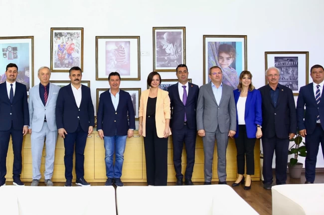 Kıyı Ege Belediyeler Birliği Karabağlar'da toplandı