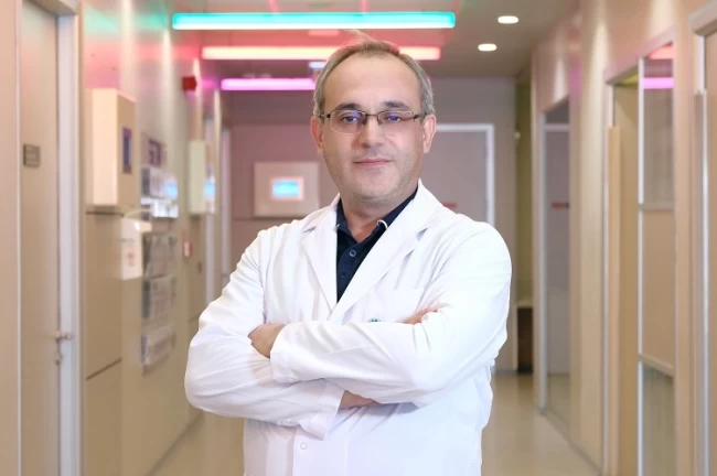 Dünyaca ünlü cerrahlar İstanbul'a geliyor