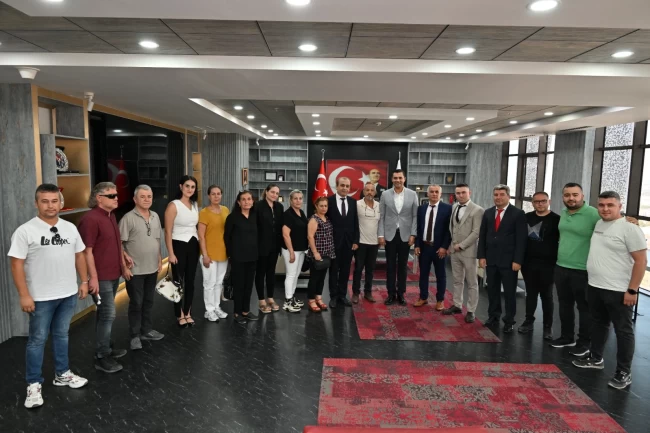 Manisa Gördesliler Derneğinden Başkan Ferdi Zeyrek'e hayırlı olsun ziyareti