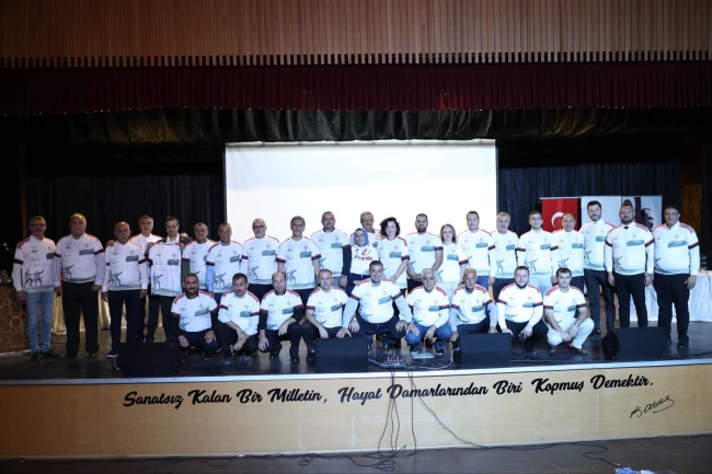 Gemlik'te hizmet yağmuru