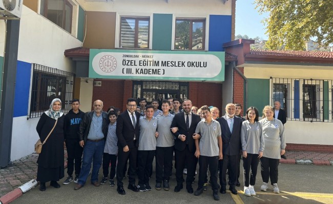 Başkan Tıskaoğlu’ndan okula yemekhane bağışı