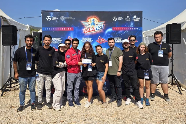 BTÜ'lü öğrenciler TEKNOFEST'ten 4 ödülle döndü