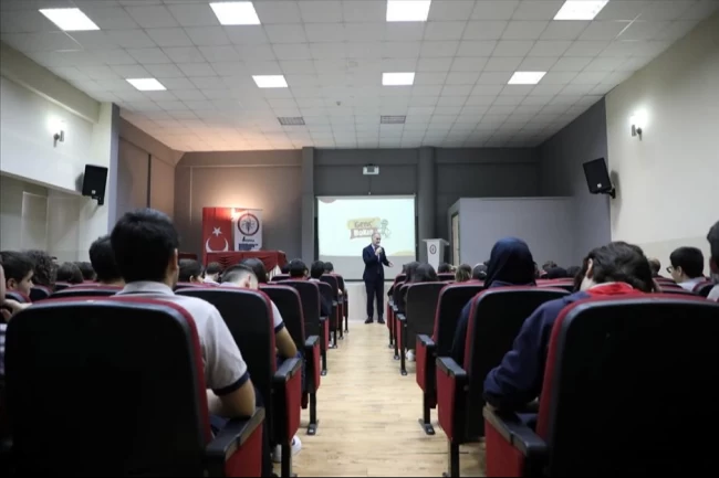 İnegöl'ün geleceği gençlerin fikirleriyle şekilleniyor