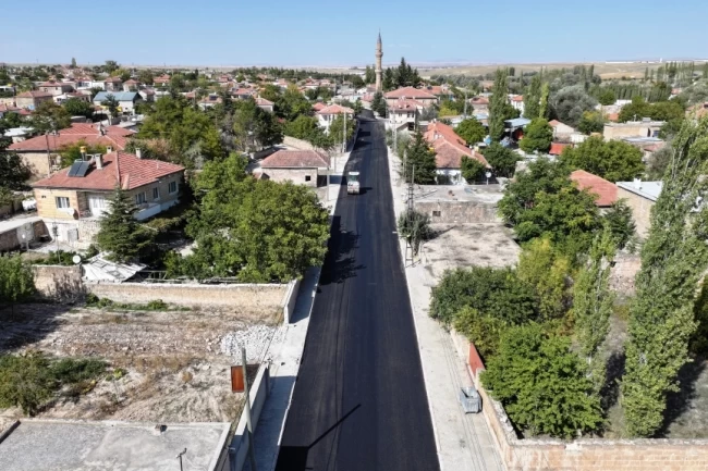 Kocasinan'da Düver Mahallesi ana yolu yenilendi