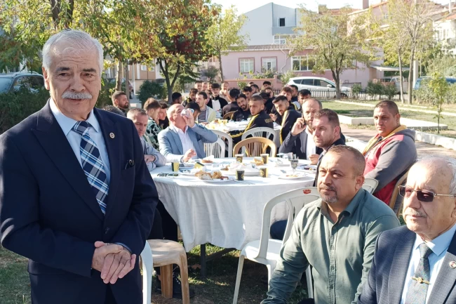 Mahalle muhtarlarından Keşanspor'a moral kahvaltısı