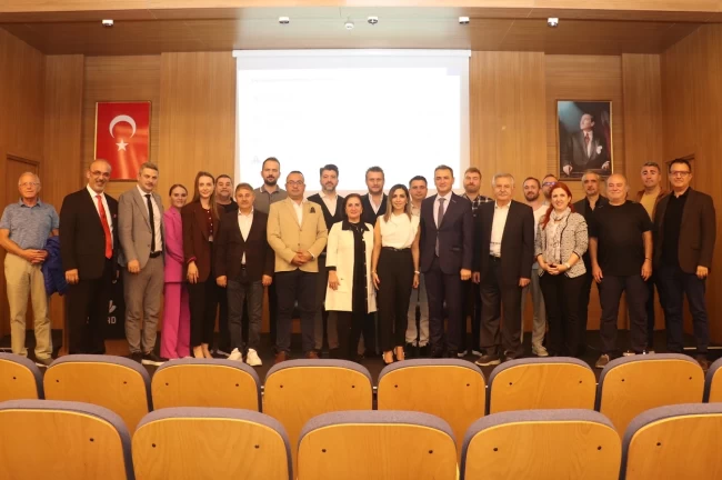 GESİAD'dan uyarı: Türk ekonomisi zorlu dönemeçte