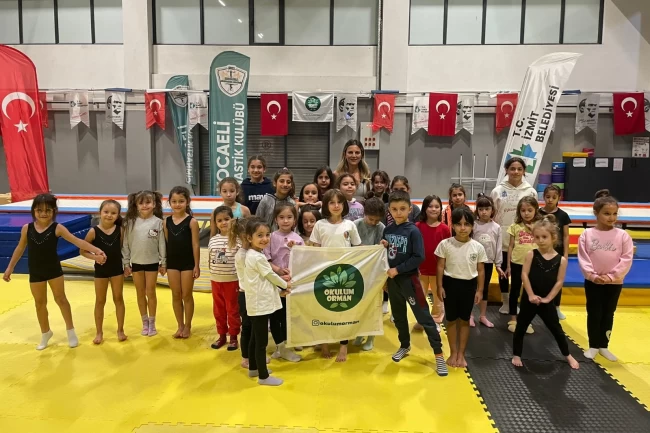 Nefes Al İzmit Çocuk Yogası etkinliğinde miniklerin özgüven gelişimi desteklendi