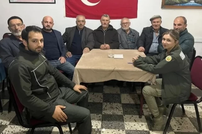 Bursa'da ormanları korumak için kapı kapı geziyorlar