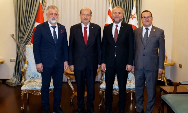 Kıbrıs'ta tarihi buluşma