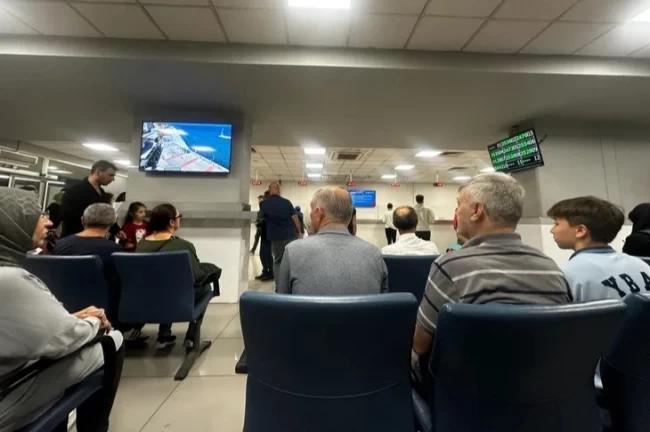 Bursa Şehreküstü'de abonman kart sırası devam ediyor