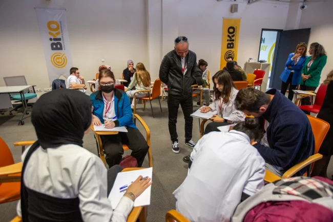 BİKO'dan özel gereksinimli öğrencilere dijital destek