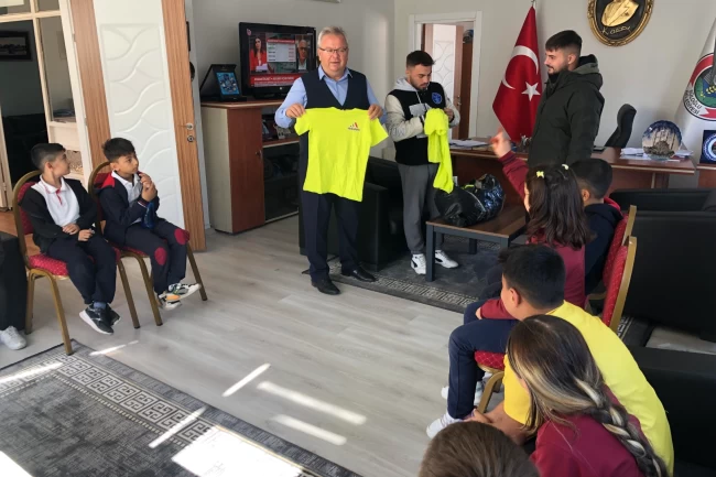 Ormankıran "Güreşçilerimiz bizlerin gururu"