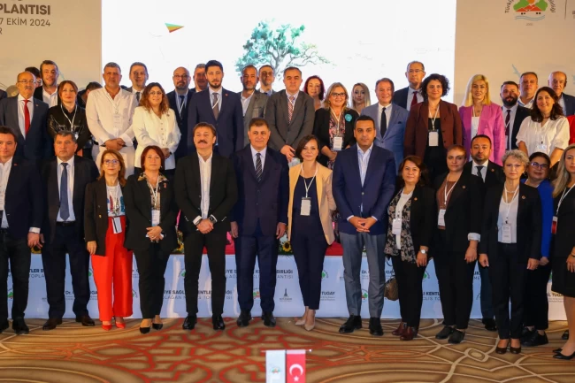 Karabağlar Belediyesi, Türkiye Sağlıklı Kentler Birliği'ne üye oldu