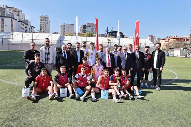 Talas'ın Cumhuriyet kupasında şampiyon belli oldu