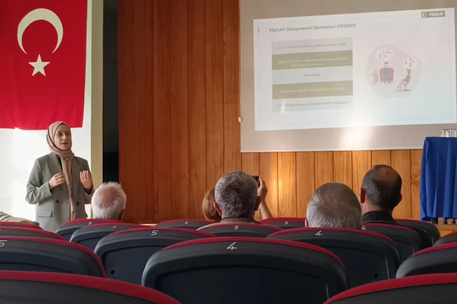 Pazaryerili muhtarlara "Aile İçi Şiddet ve Bağımlılıkla Mücadele" eğitimi