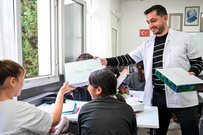 Bornova Belediyesi'nden eğitime tam destek!