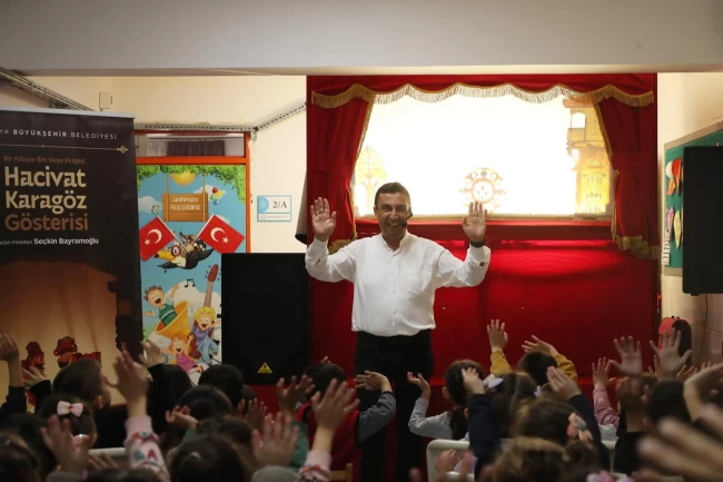 Sakarya Büyükşehir ‘Bir Hikâye Bin Neşe' projesiyle en uzak noktalara ulaşıyor