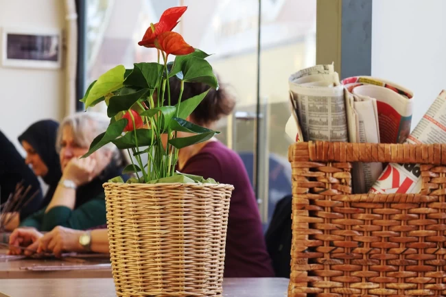 Atıklar maharetli ellerde ‘sanat' a dönüşüyor
