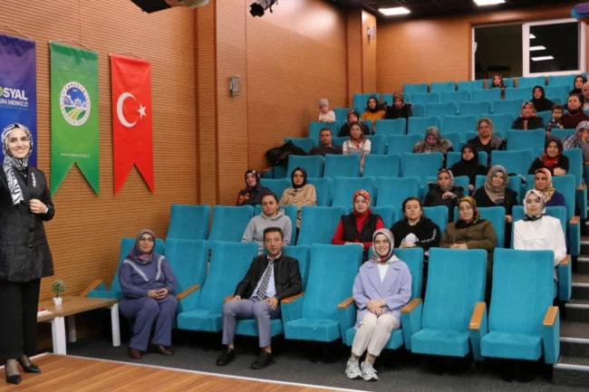 Ailelere önemli uyarı: "Teknolojiye bağımlı çocuklar gerçek dünyadan kopabilir"