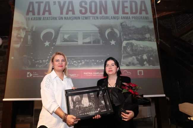 Ata'nın naaşının İzmit'ten Ankara'ya uğurlanışının 86. yılı özlemle anıldı