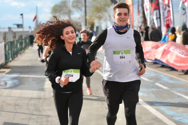 İstanbul Bakırköy'de 'Öğretmenler Günü' koşusu