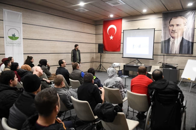 Bursa Osmangazi'de 'engelsiz' fotoğraf atölyesi