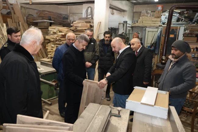 Artvin Valisi Ergün'den sanayi esnafına ziyaret